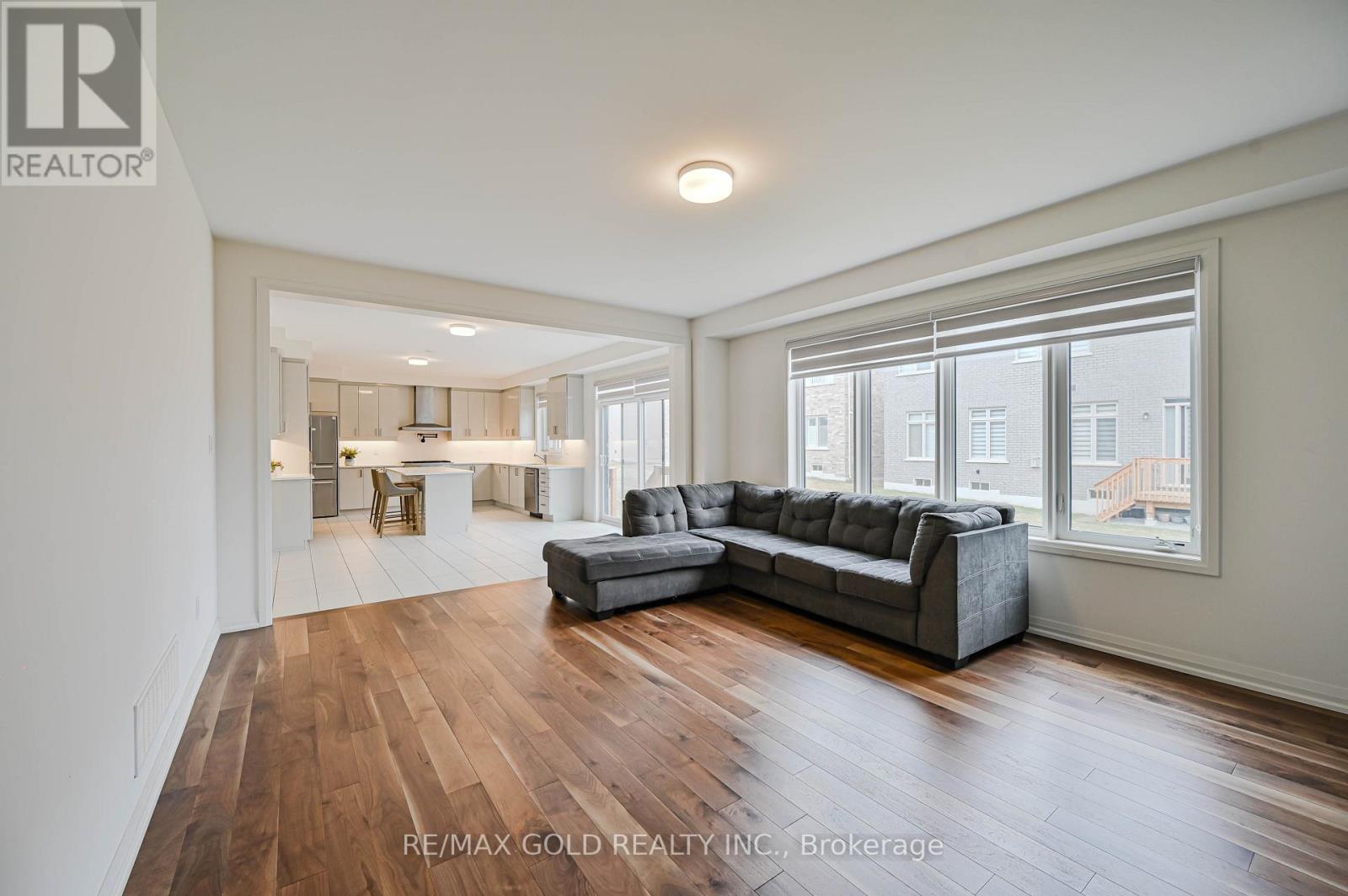 5 Elderberry Way, Adjala-Tosorontio (Colgan), Ontario  L0G 1W0 - Photo 18 - N12925694