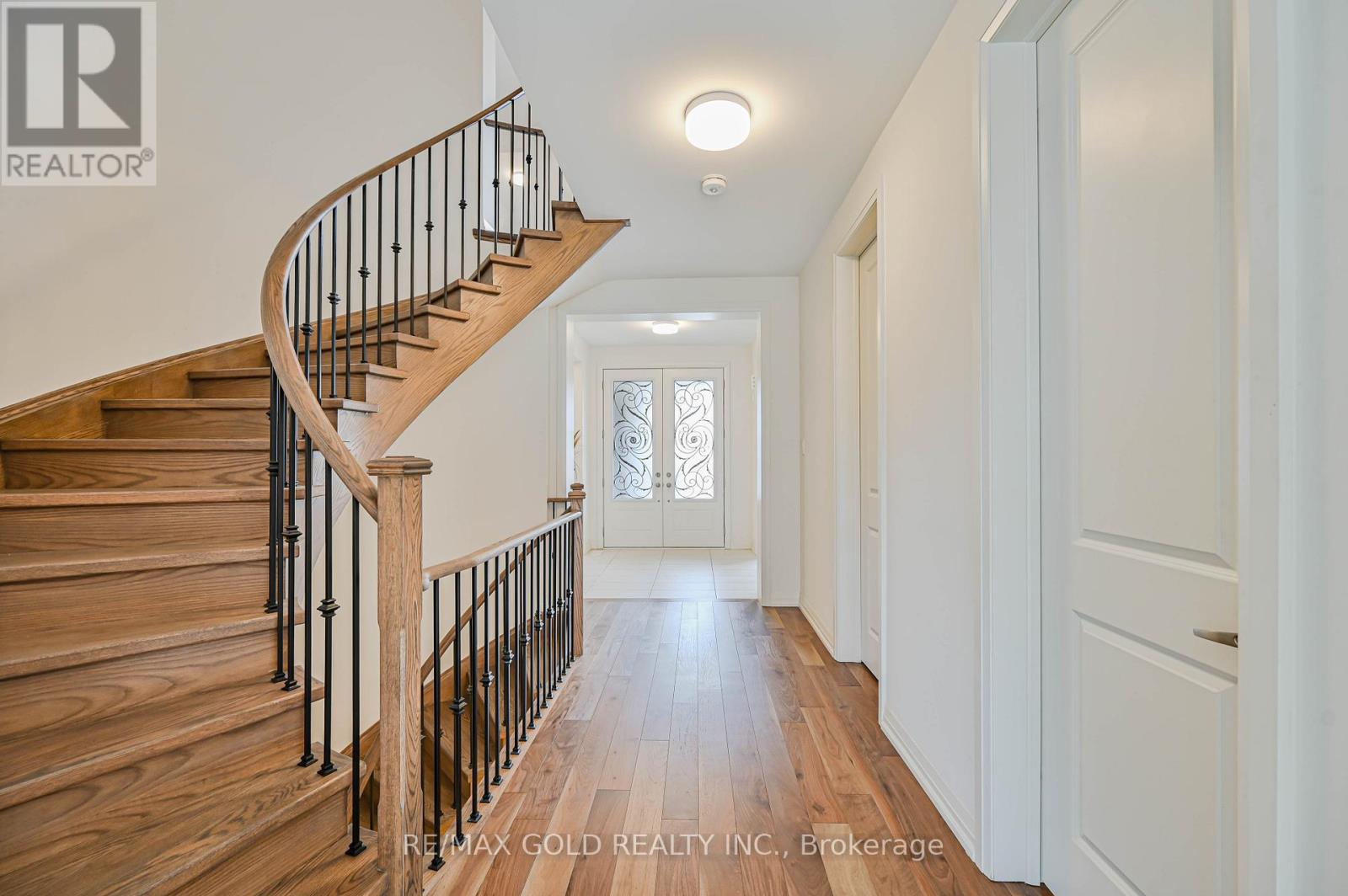 5 Elderberry Way, Adjala-Tosorontio (Colgan), Ontario  L0G 1W0 - Photo 9 - N12925694