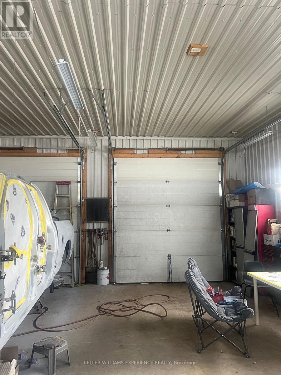 2418 Uhthoff Line, Severn, Ontario  L3V 6H4 - Photo 5 - S12925536