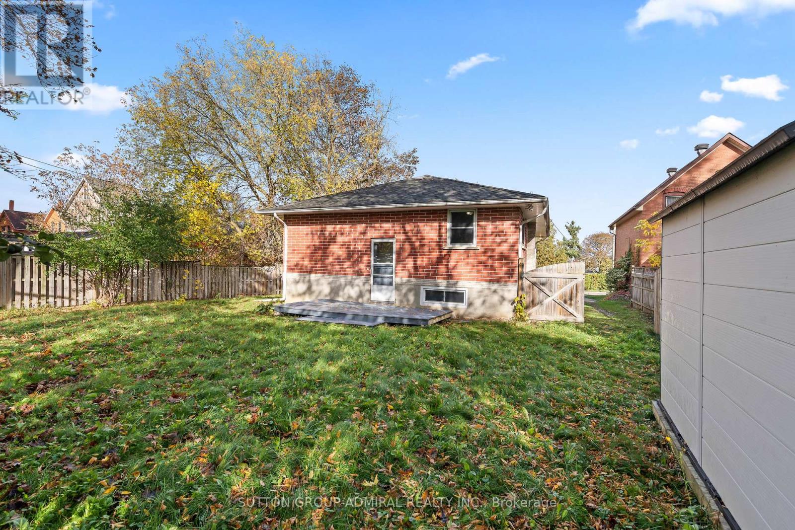 110 Cumberland Street, Barrie (Allandale), Ontario  L4N 2P7 - Photo 39 - S12925742