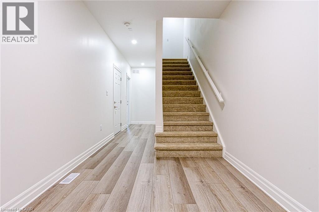 7497 Marvel Drive Unit# Upper, Niagara Falls, Ontario  L2H 3V8 - Photo 3 - 40815082