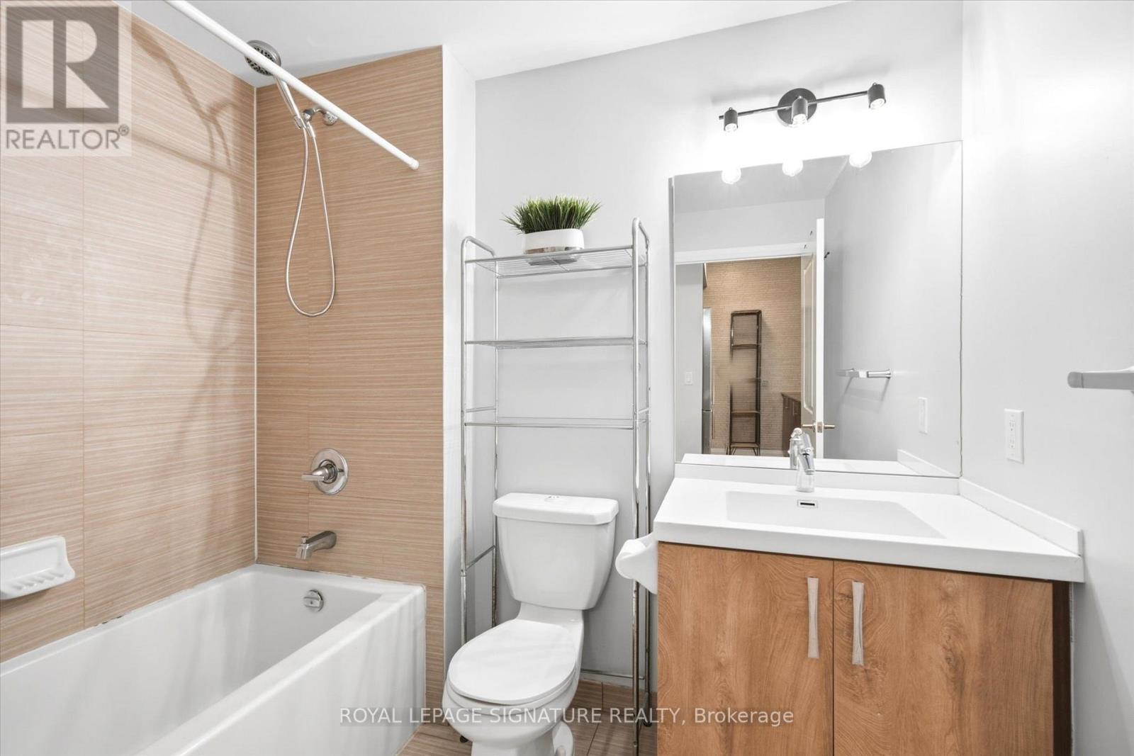 Gl5 - 6 Eva Road, Toronto, Ontario  M9C 0B1 - Photo 18 - W12924206