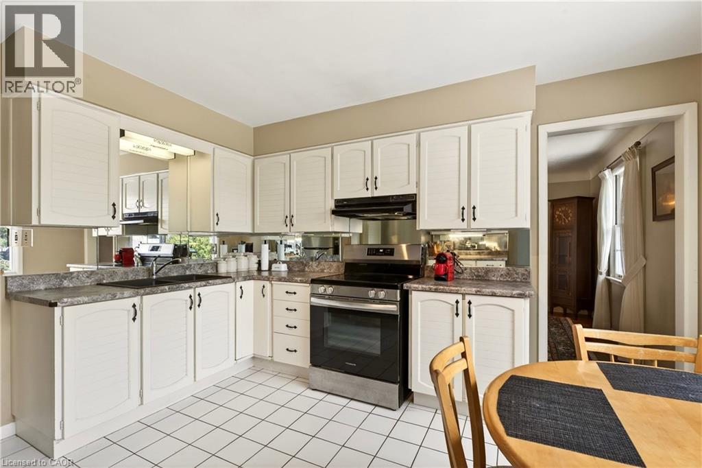 136 Highway 8, Dundas, Ontario  L9H 4V5 - Photo 15 - 40804917