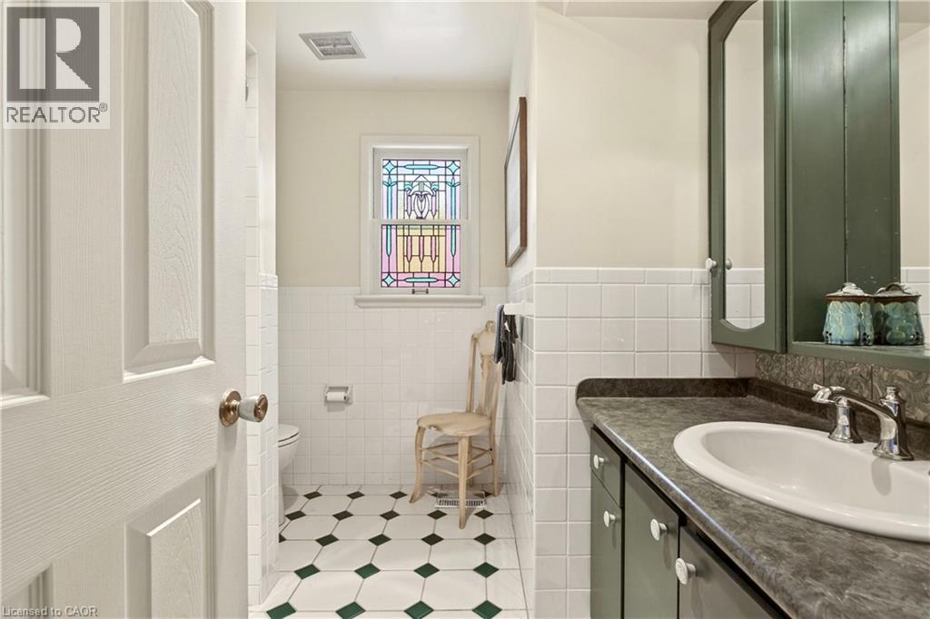 136 Highway 8, Dundas, Ontario  L9H 4V5 - Photo 23 - 40804917