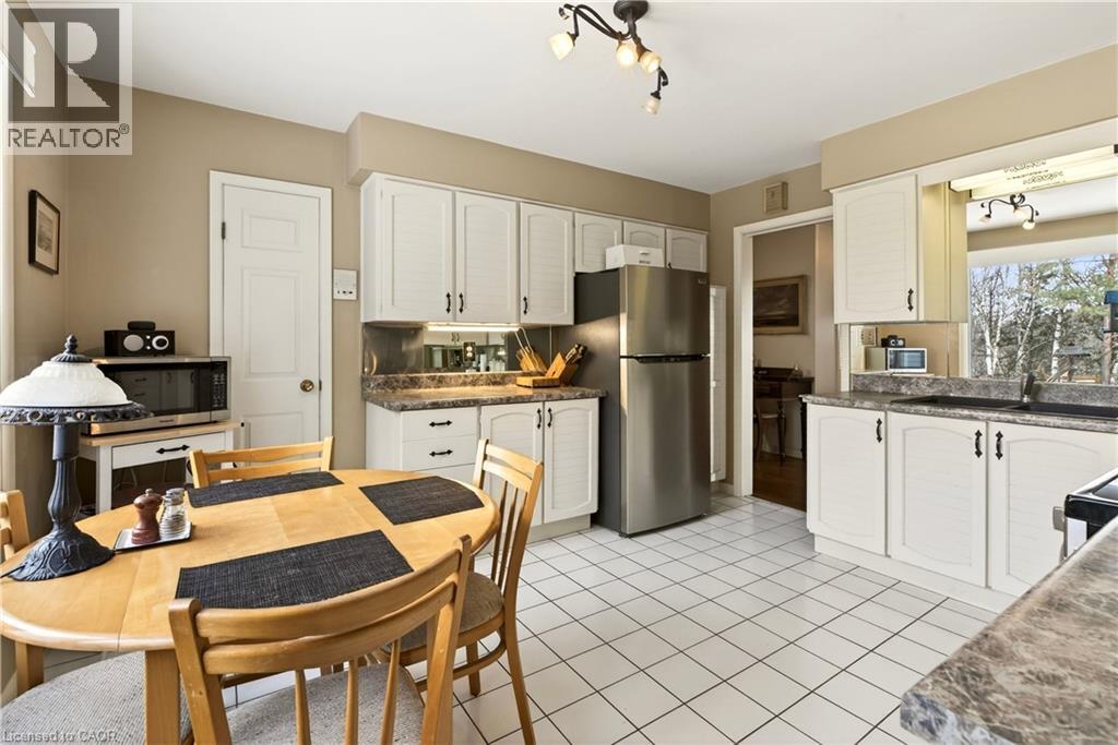 136 Highway 8, Dundas, Ontario  L9H 4V5 - Photo 14 - 40804917