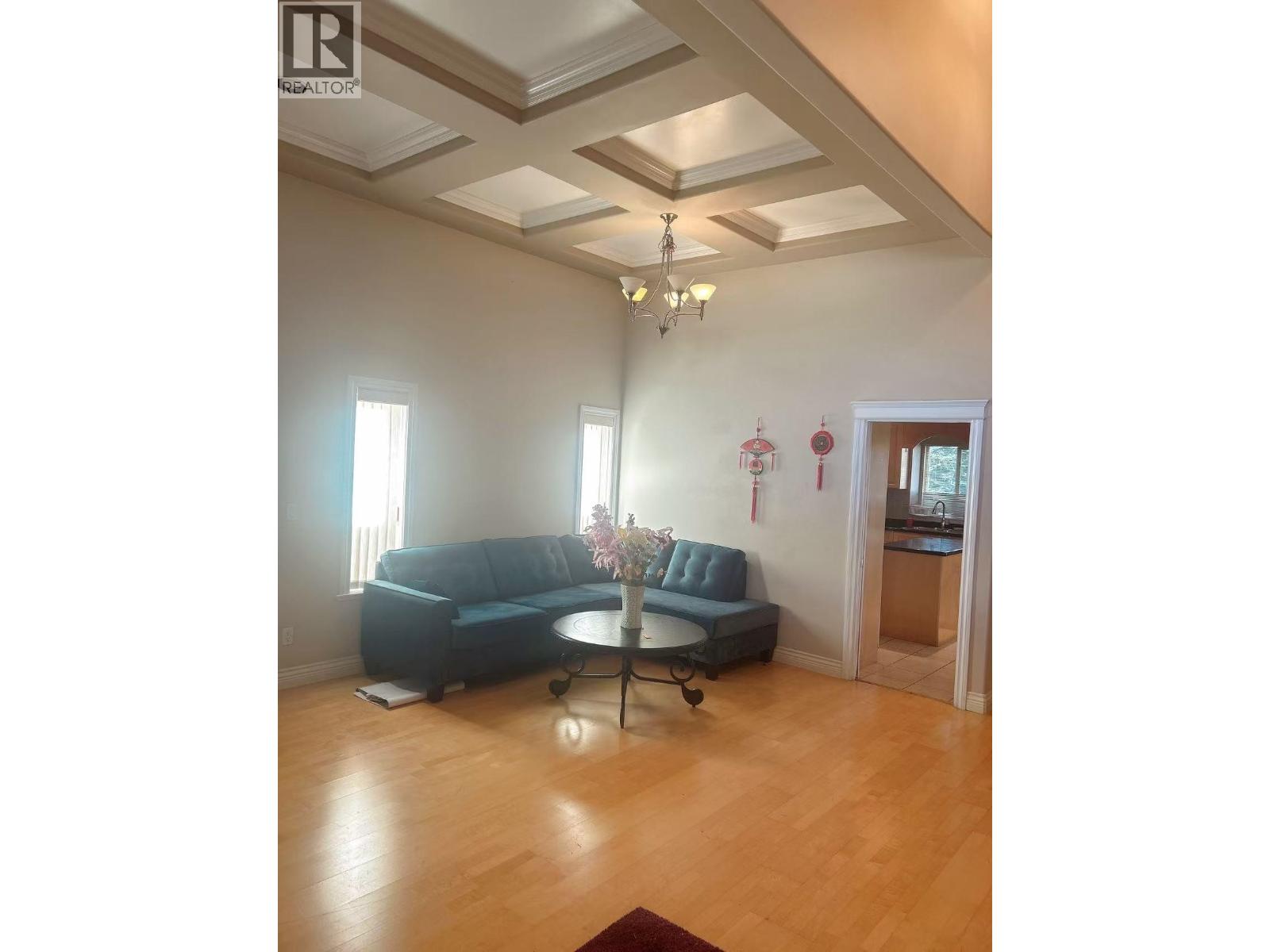 6521 Waltham Avenue, Burnaby, British Columbia V5H 3V6 - Photo 4 - R3101682