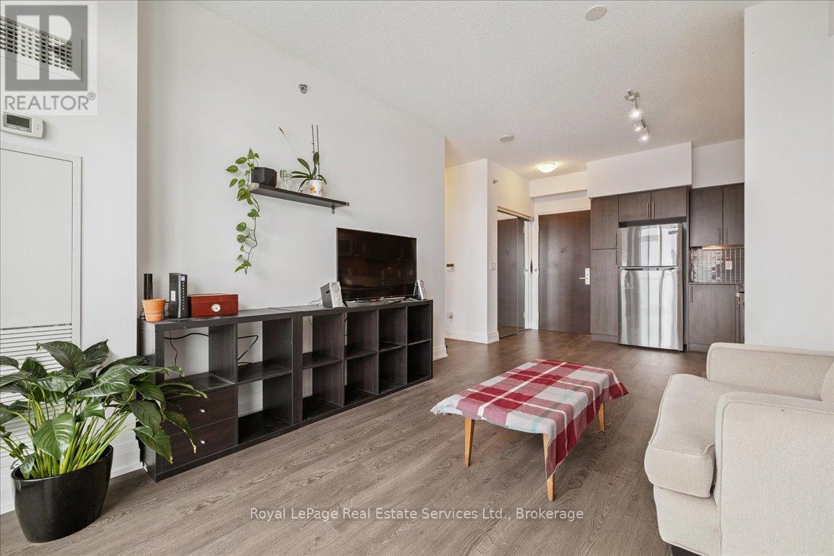 1902 - 65 Speers Road, Oakville, Ontario  L6K 3V5 - Photo 28 - W12813010