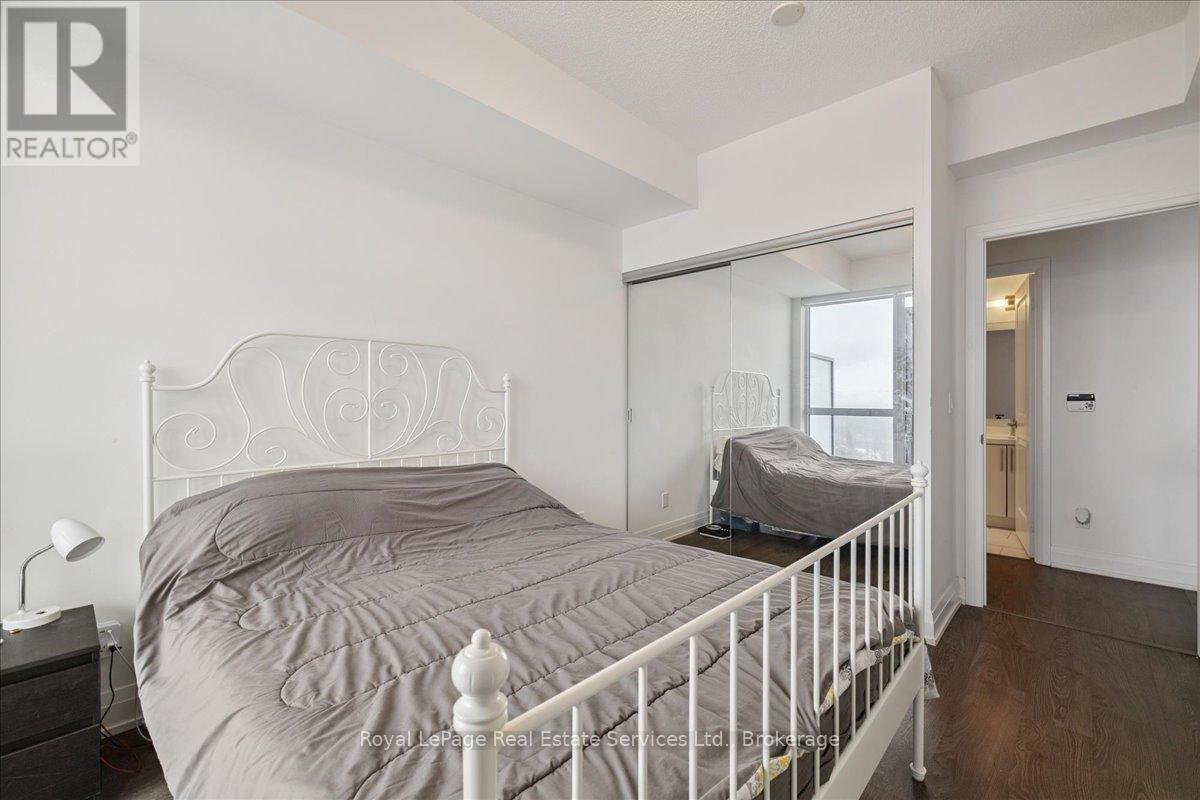 1902 - 65 Speers Road, Oakville, Ontario  L6K 3V5 - Photo 32 - W12813010