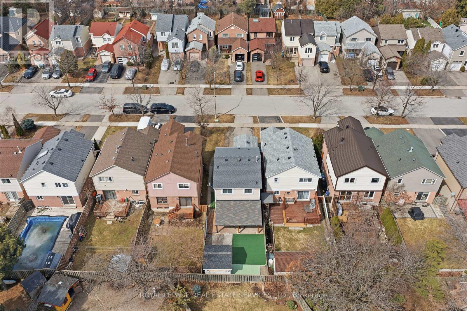 7256 Corrine Crescent, Mississauga, Ontario  L5N 5C1 - Photo 13 - W12925518