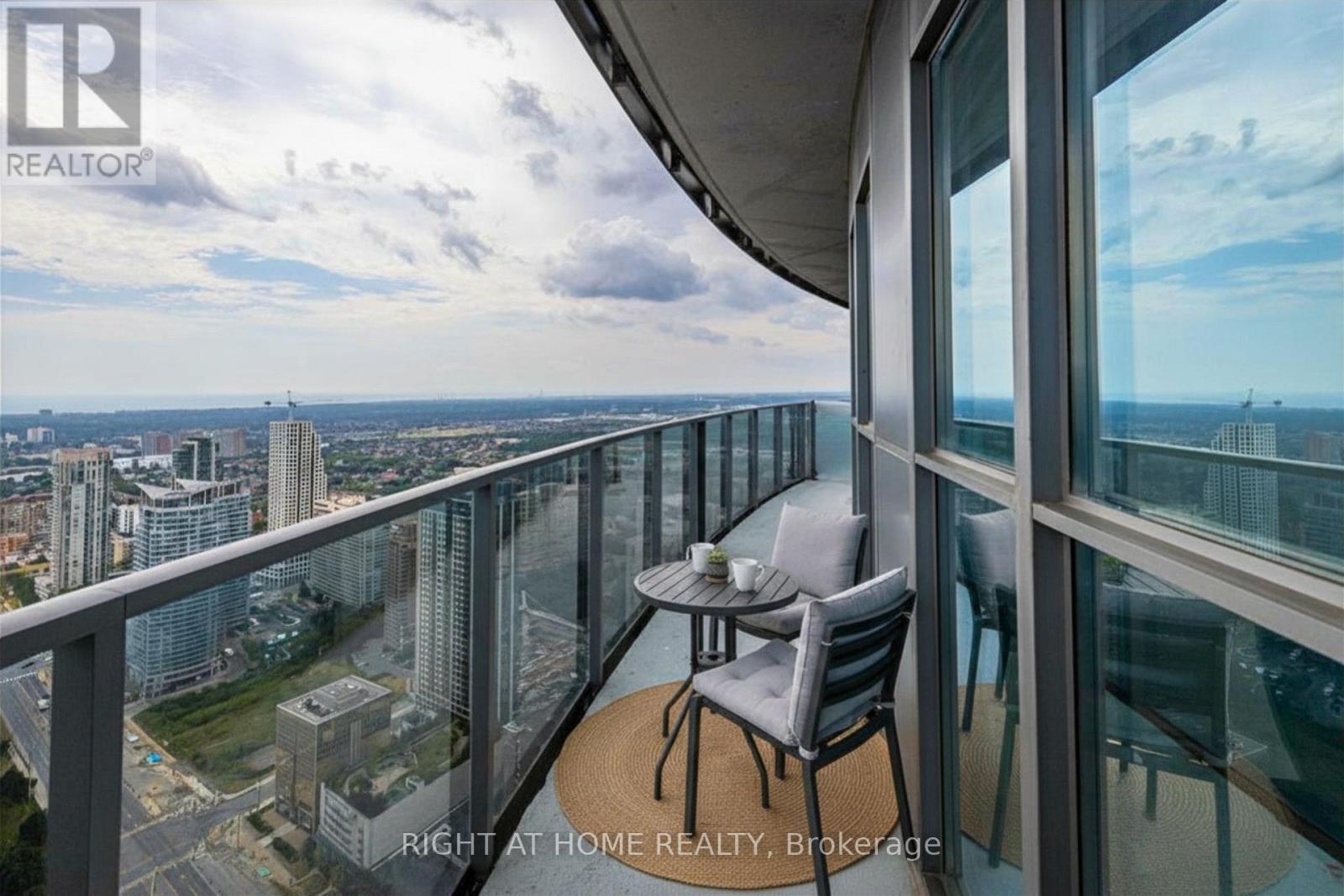 4901 - 60 Absolute Avenue, Mississauga, Ontario  L4Z 0A9 - Photo 11 - W12925528