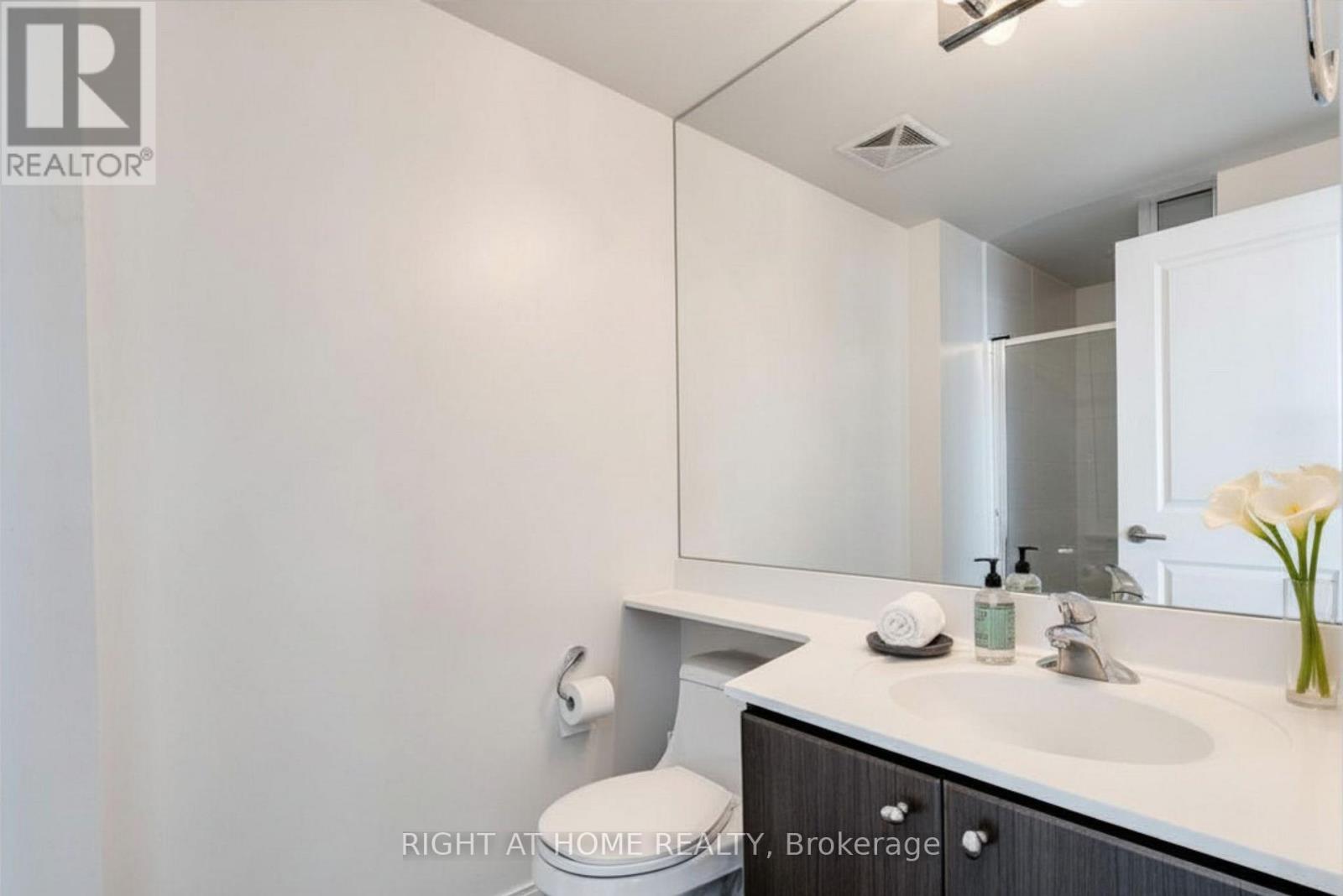 4901 - 60 Absolute Avenue, Mississauga, Ontario  L4Z 0A9 - Photo 8 - W12925528