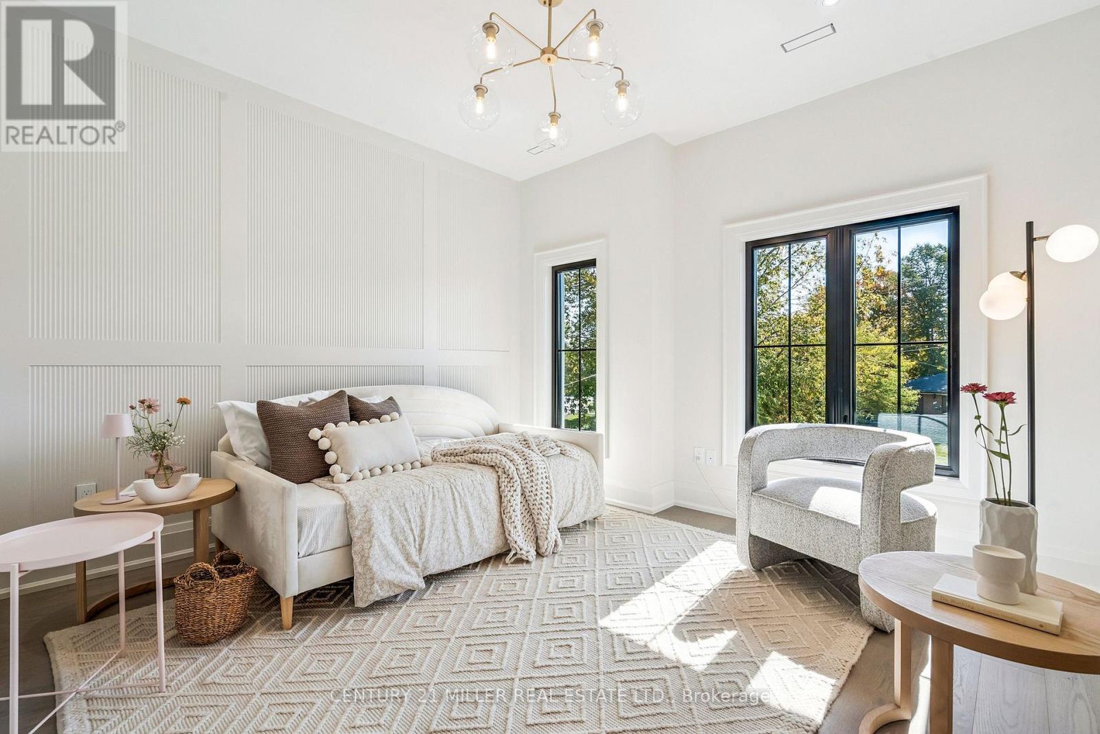 517 Stafford Drive, Oakville, Ontario  L6L 4M4 - Photo 33 - W12925558