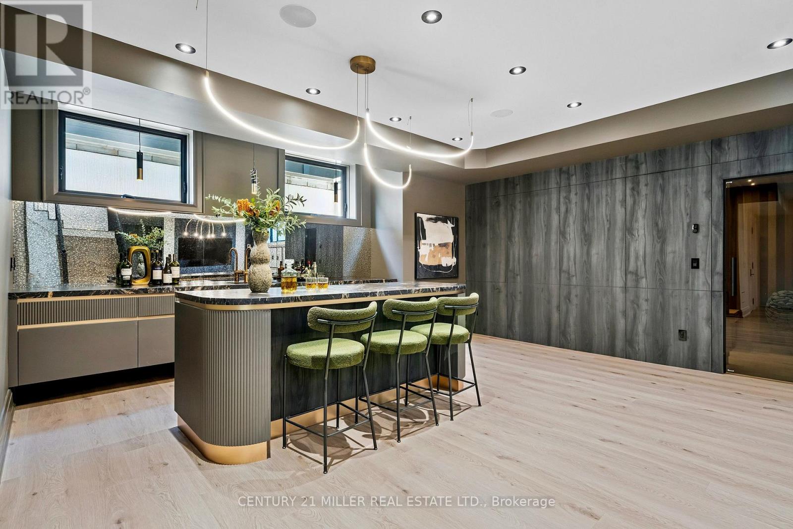 517 Stafford Drive, Oakville, Ontario  L6L 4M4 - Photo 39 - W12925558