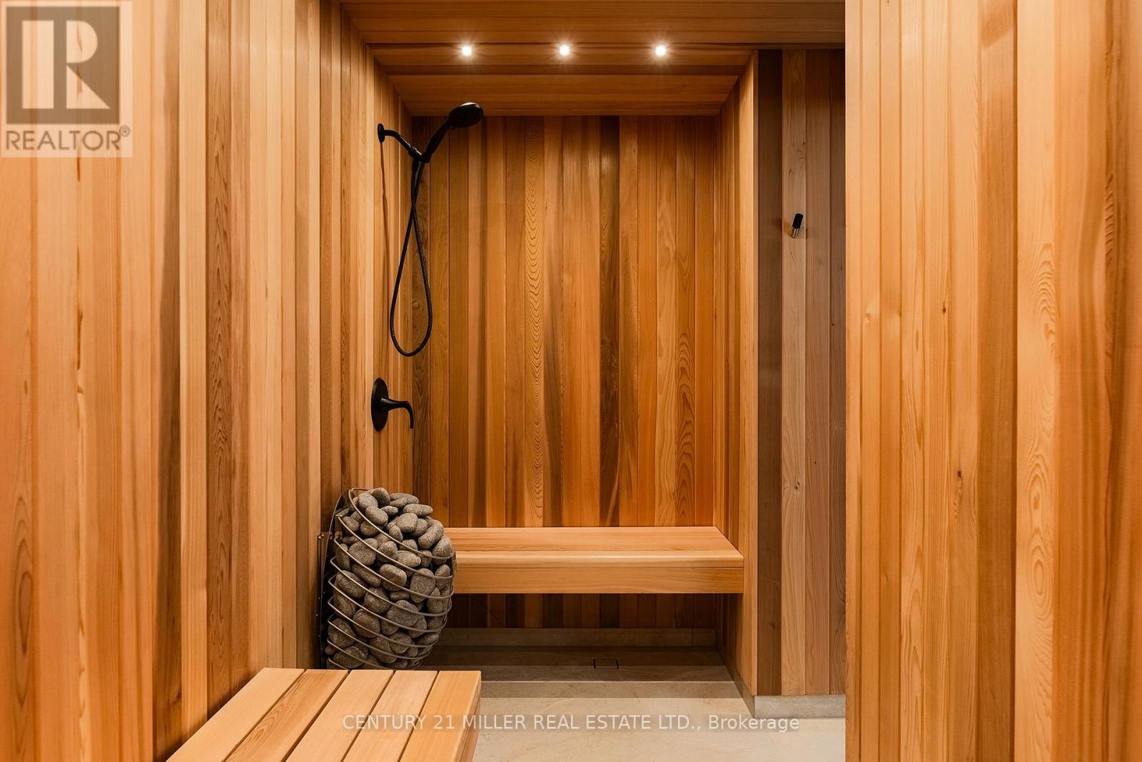 517 Stafford Drive, Oakville, Ontario  L6L 4M4 - Photo 43 - W12925558