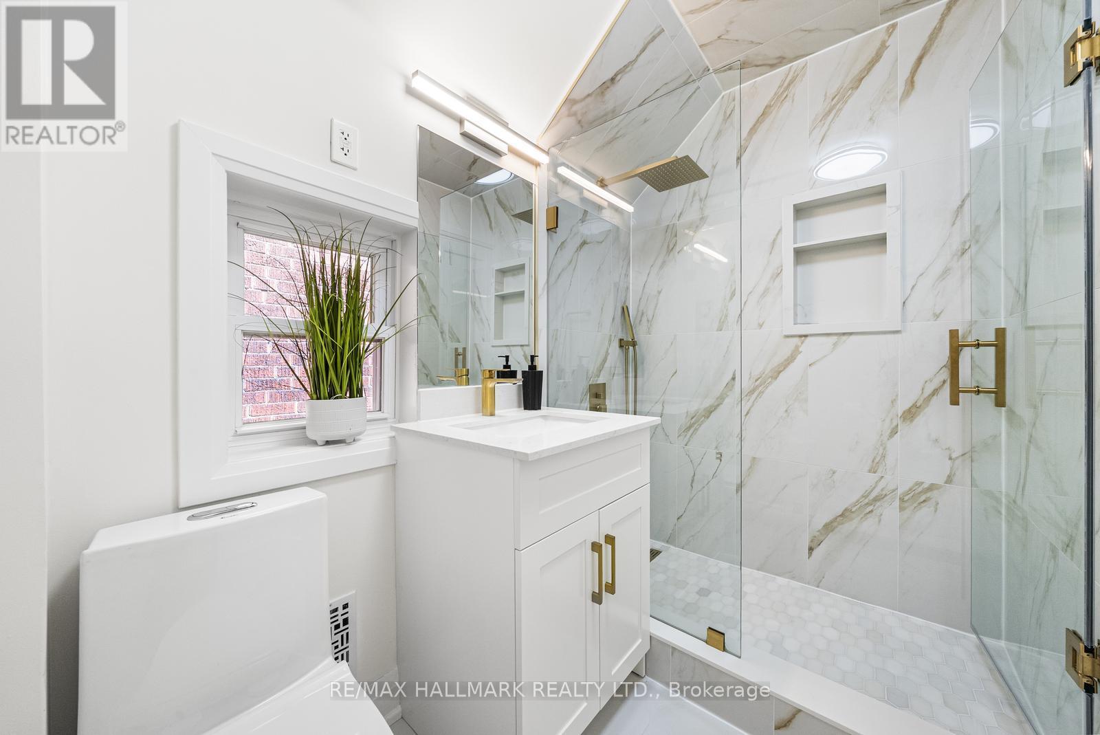 50 Watson Avenue, Toronto (Runnymede-Bloor West Village), Ontario  M6S 4E1 - Photo 31 - W12925698