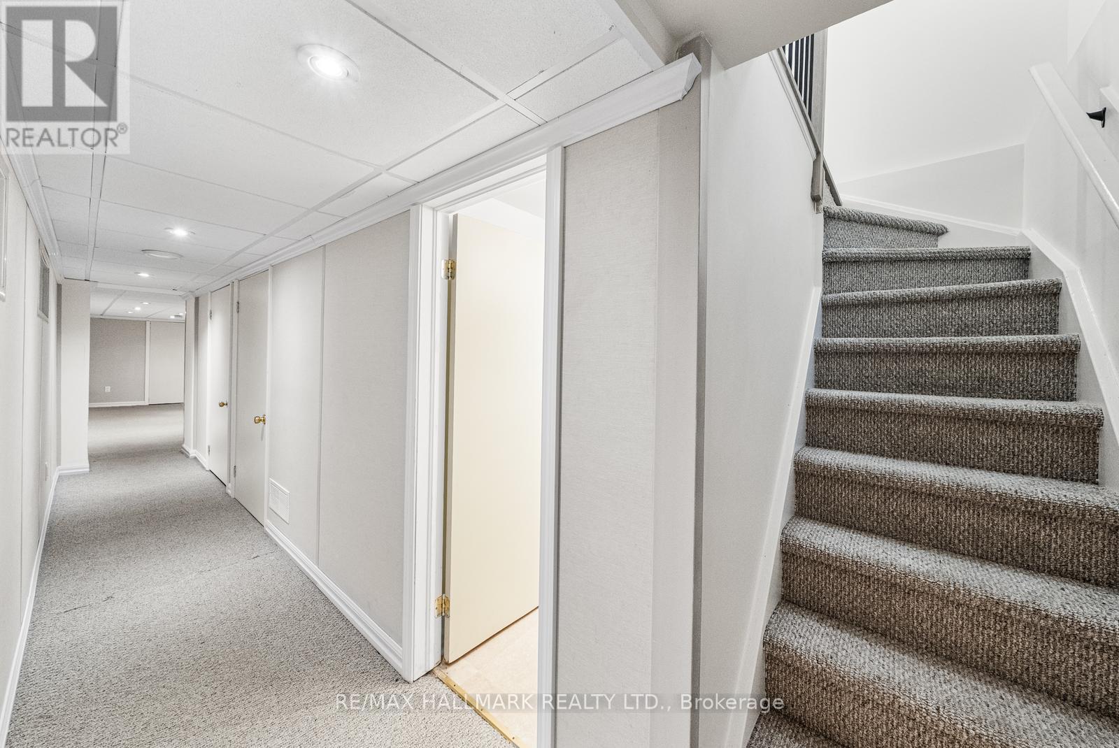 50 Watson Avenue, Toronto (Runnymede-Bloor West Village), Ontario  M6S 4E1 - Photo 42 - W12925698