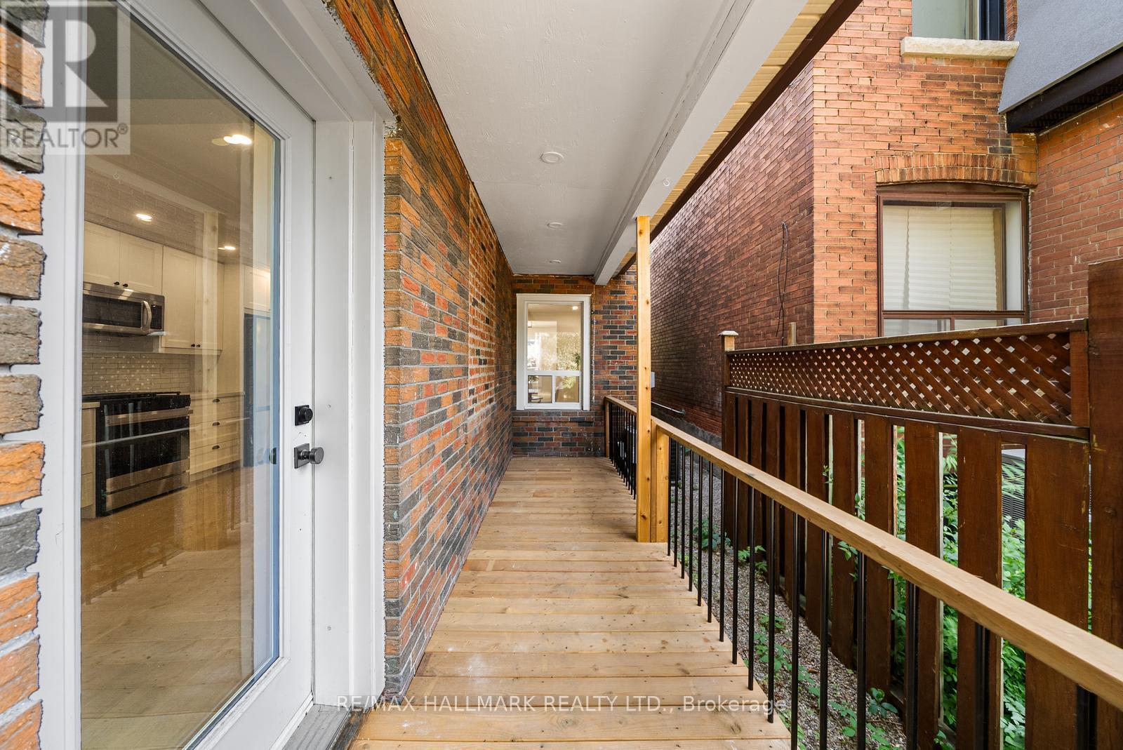 50 Watson Avenue, Toronto (Runnymede-Bloor West Village), Ontario  M6S 4E1 - Photo 43 - W12925698