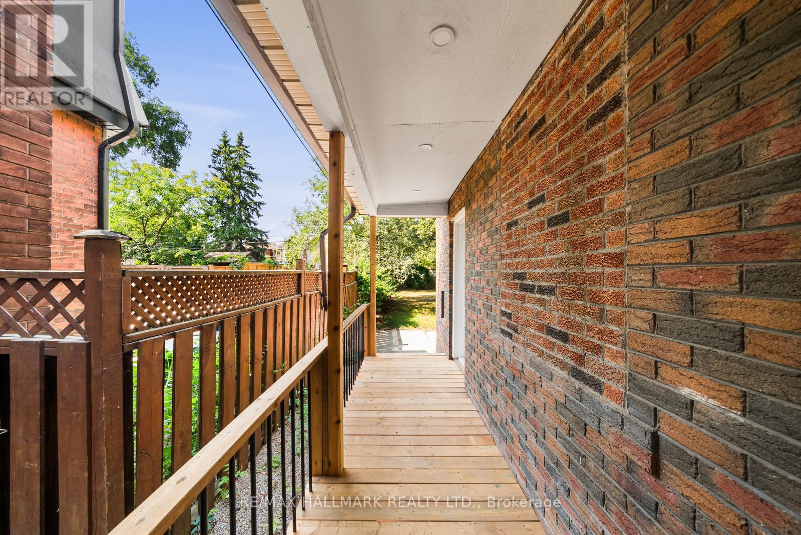 50 Watson Avenue, Toronto (Runnymede-Bloor West Village), Ontario  M6S 4E1 - Photo 44 - W12925698