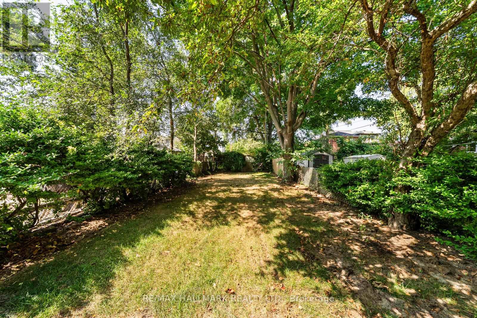 50 Watson Avenue, Toronto (Runnymede-Bloor West Village), Ontario  M6S 4E1 - Photo 47 - W12925698