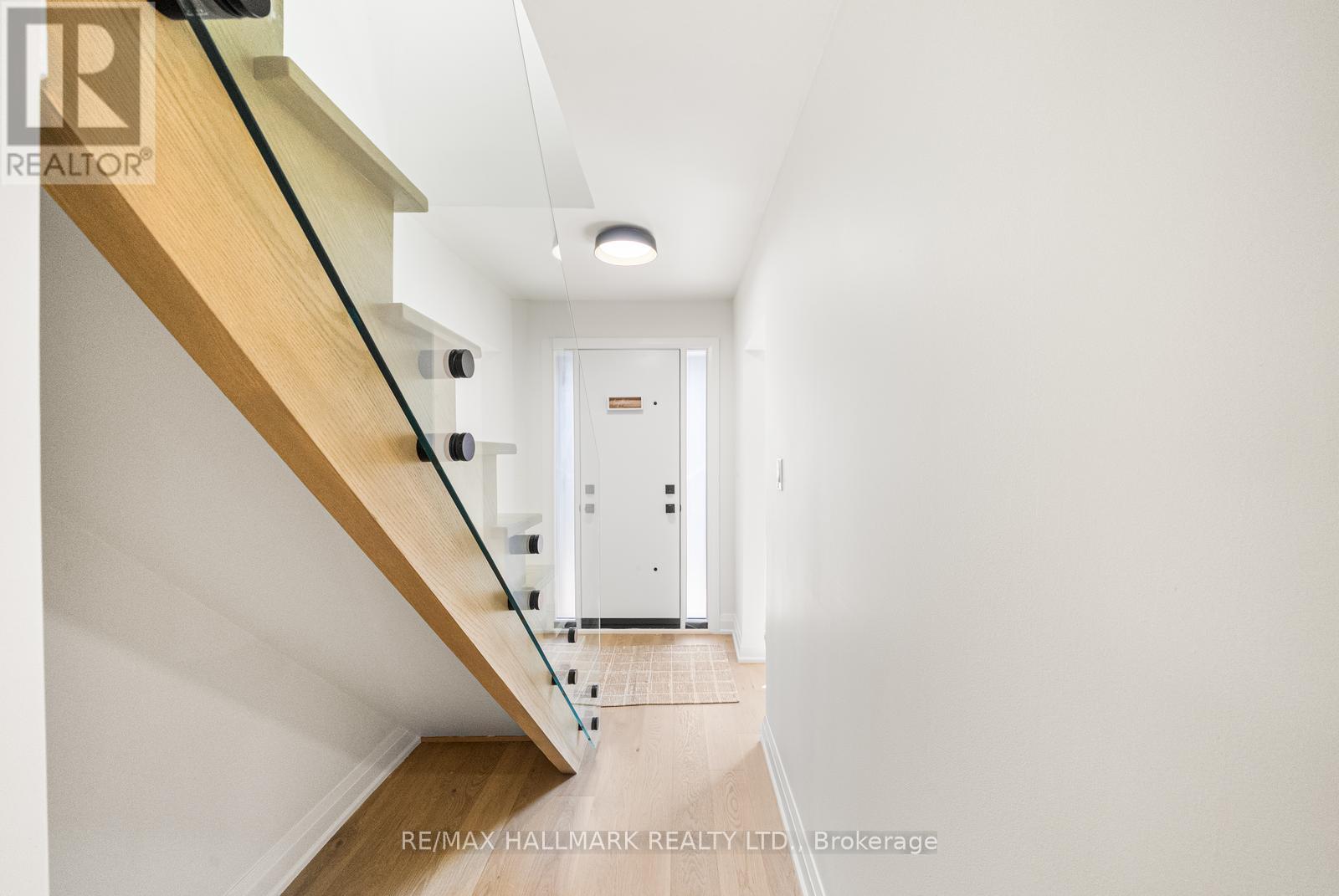 50 Watson Avenue, Toronto (Runnymede-Bloor West Village), Ontario  M6S 4E1 - Photo 7 - W12925698