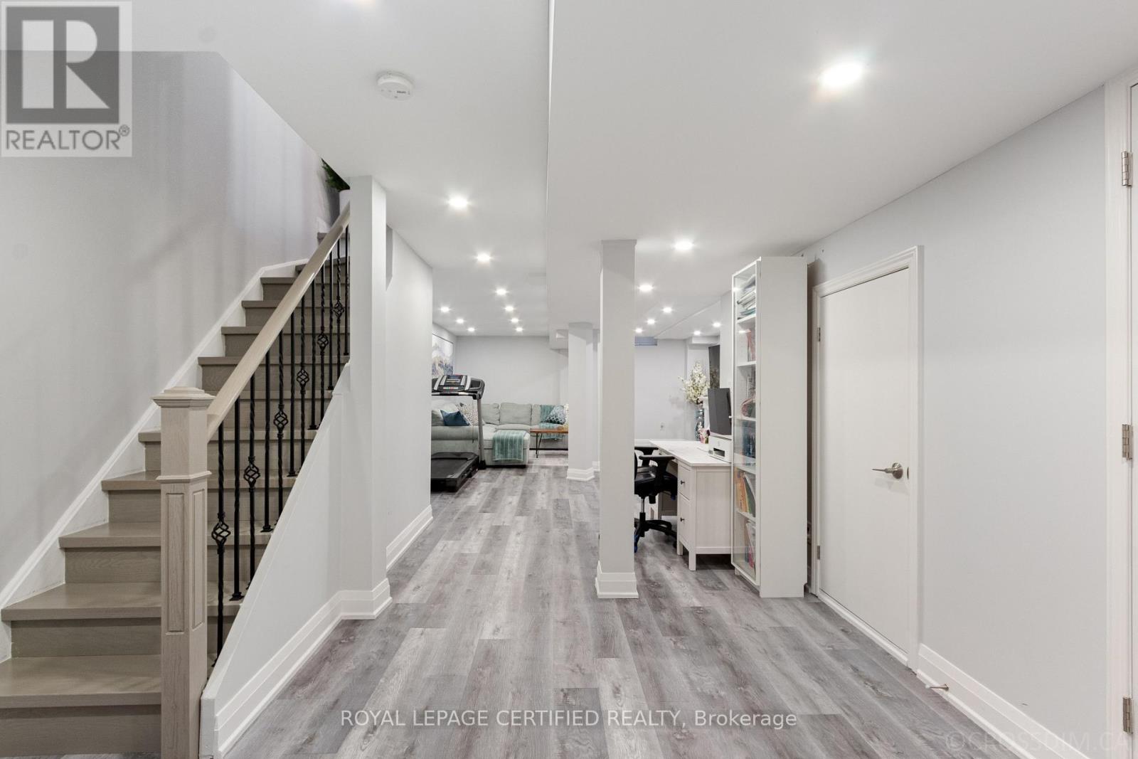 3814 Ridgepoint Way, Mississauga, Ontario  L5N 7T7 - Photo 33 - W12925700