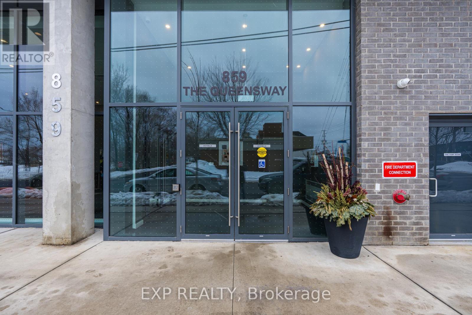 209 - 859 The Queensway, Toronto, Ontario  M8Z 1N8 - Photo 7 - W12925716