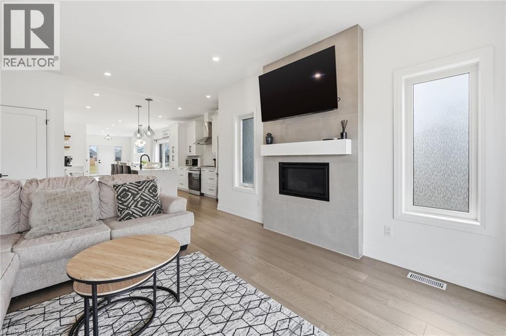 4 Harvard Court, Welland, Ontario  L3B 6E7 - Photo 19 - 40814939