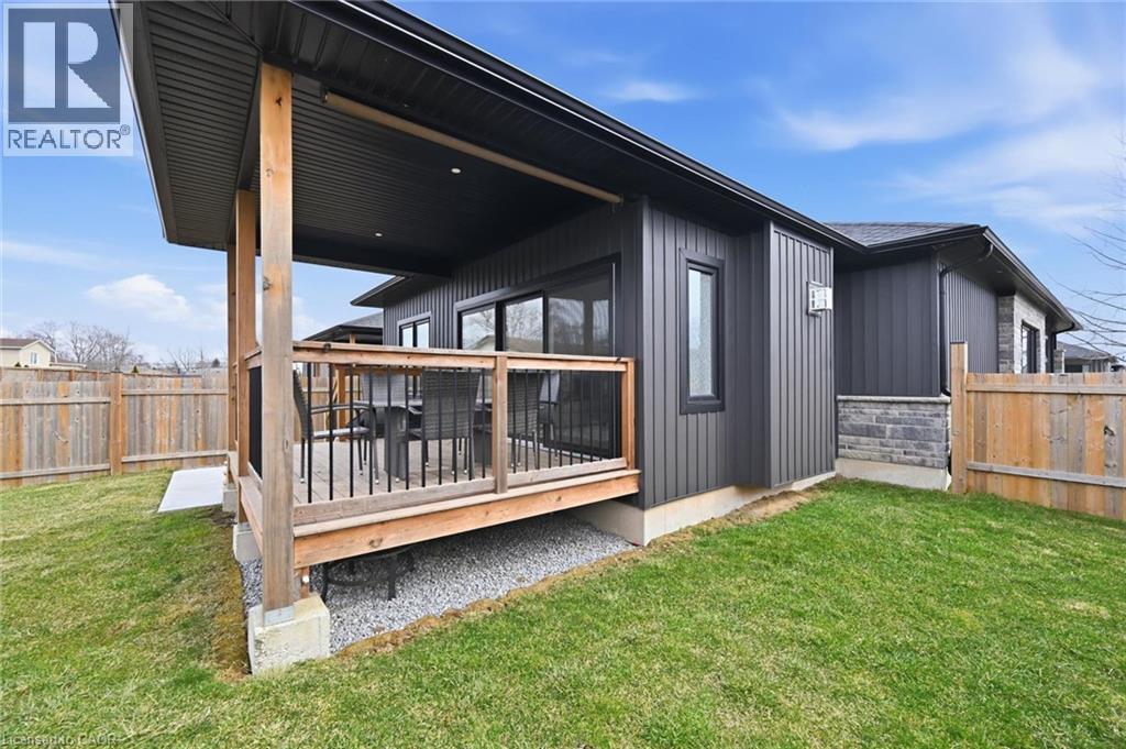 4 Harvard Court, Welland, Ontario  L3B 6E7 - Photo 47 - 40814939