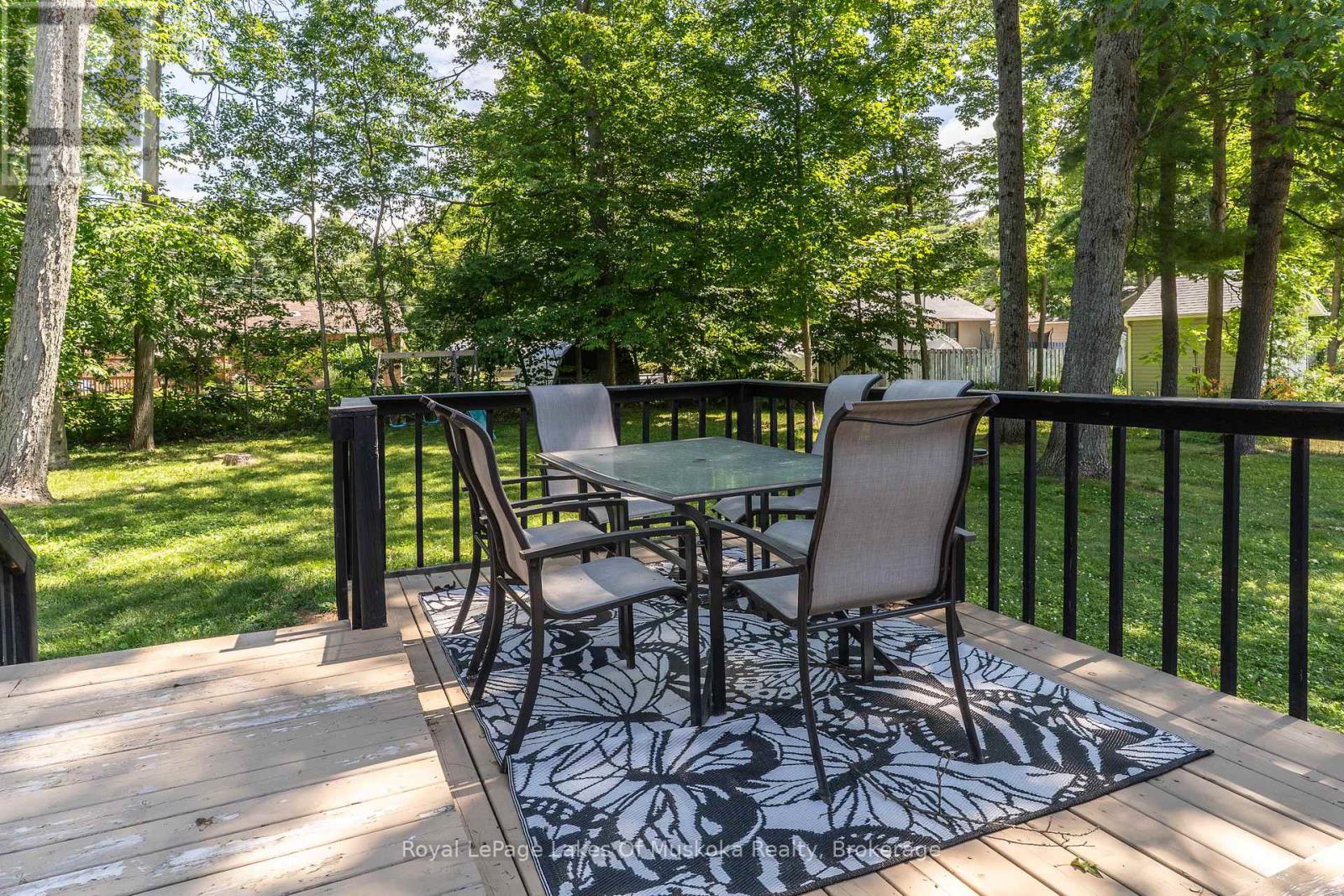 220 Alexander Street, Gravenhurst, Ontario  P1P 1A6 - Photo 41 - X12890846