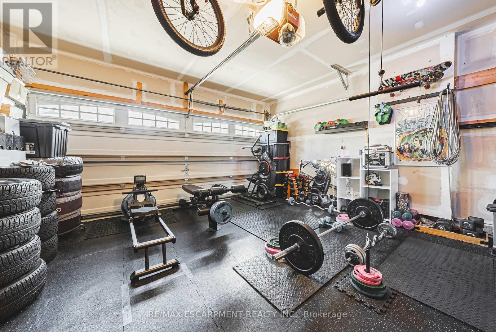 8 Matteo Trail, Hamilton, Ontario  L9B 0E8 - Photo 25 - X12925550