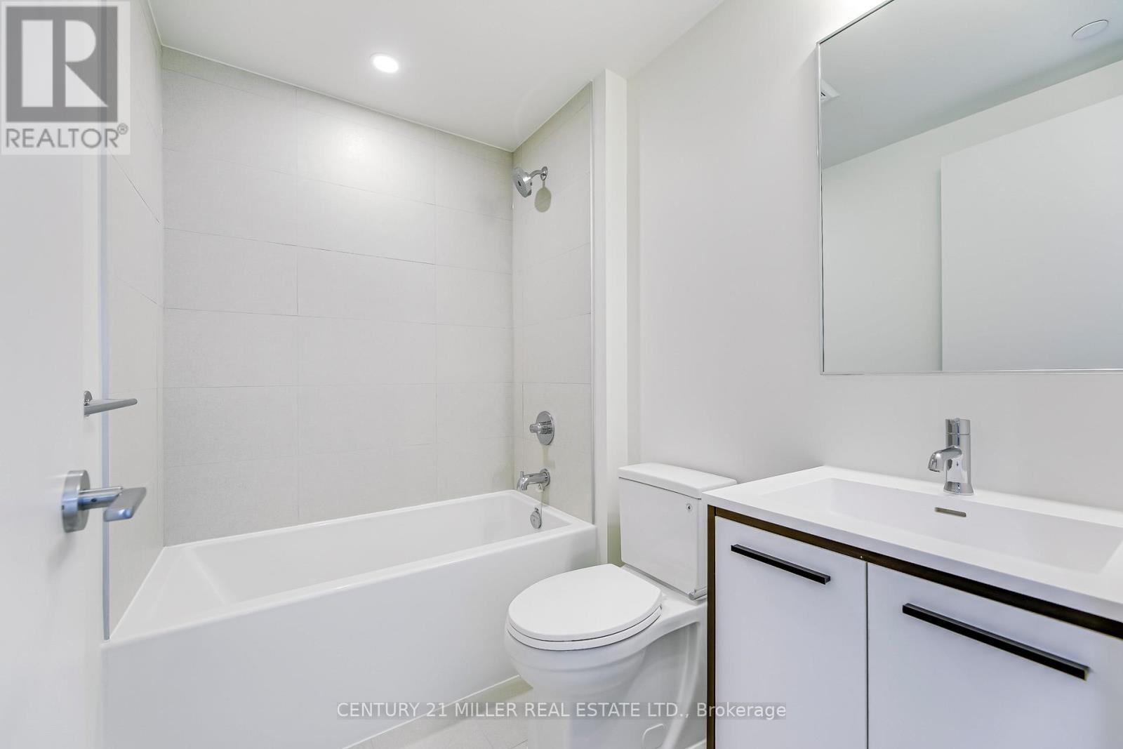 603 - 385 Winston Road, Grimsby, Ontario  L3M 4E8 - Photo 12 - X12925608