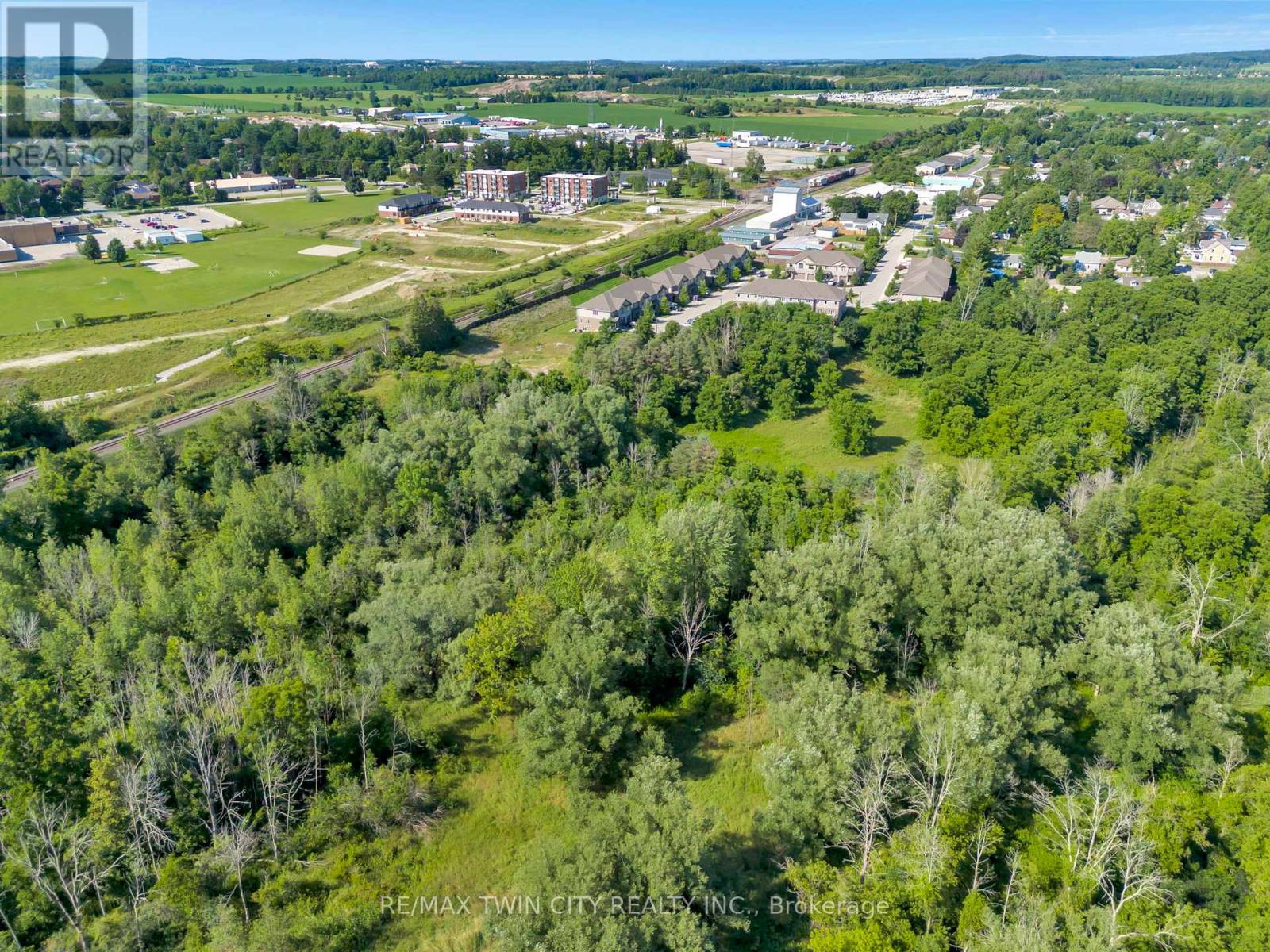 10 - 50 Bute Street, North Dumfries, Ontario N0B 1E0 - Photo 39 - X12925670