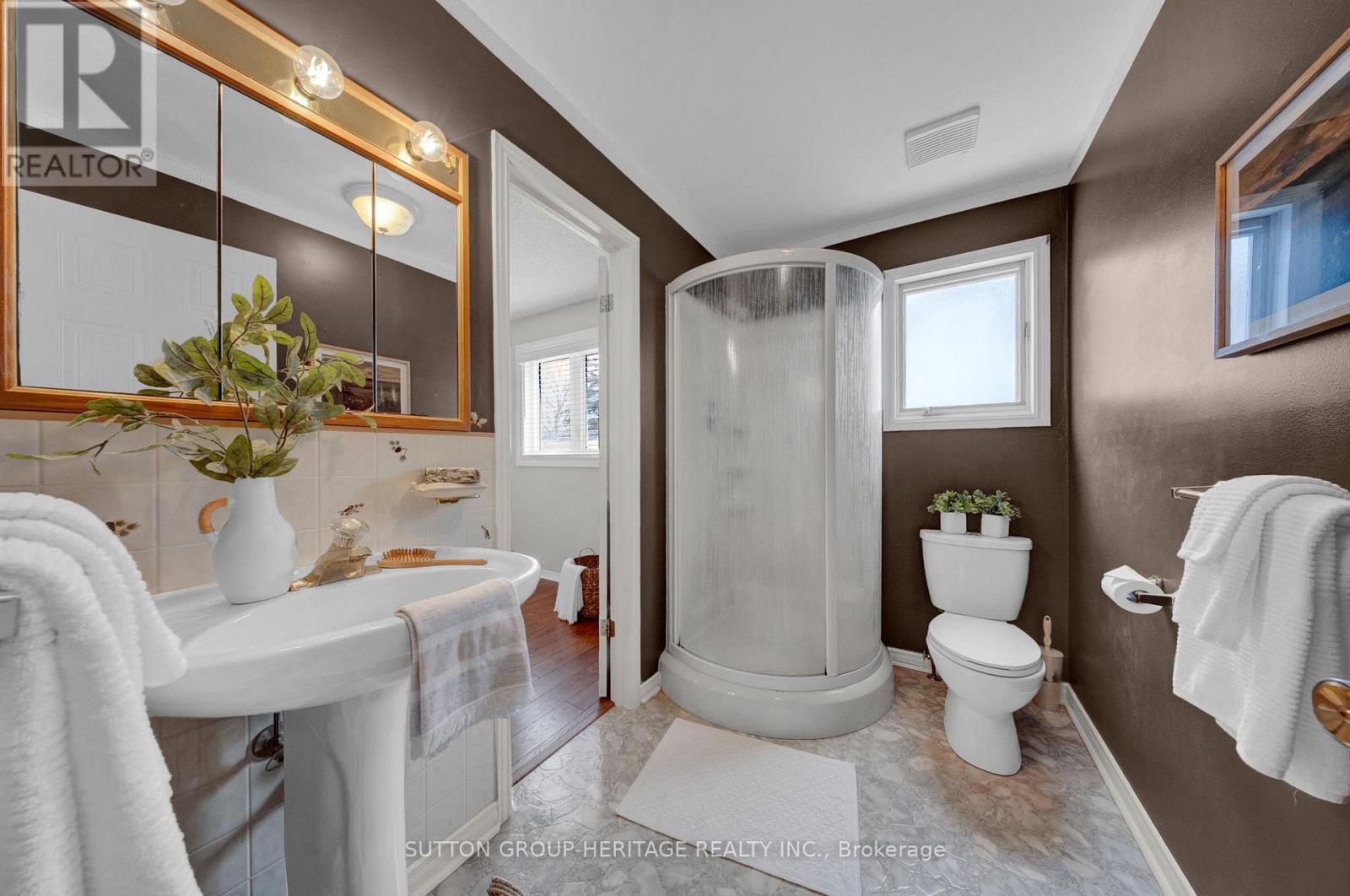 48 Cedartree Lane, Kawartha Lakes, Ontario  K0M 1A0 - Photo 17 - X12925674