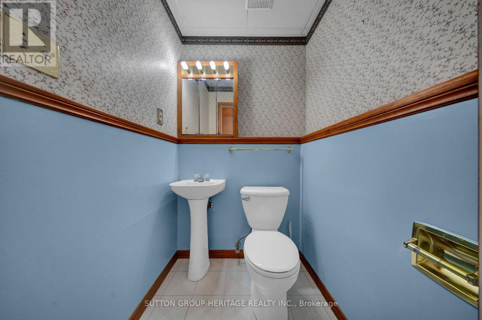 48 Cedartree Lane, Kawartha Lakes, Ontario  K0M 1A0 - Photo 21 - X12925674