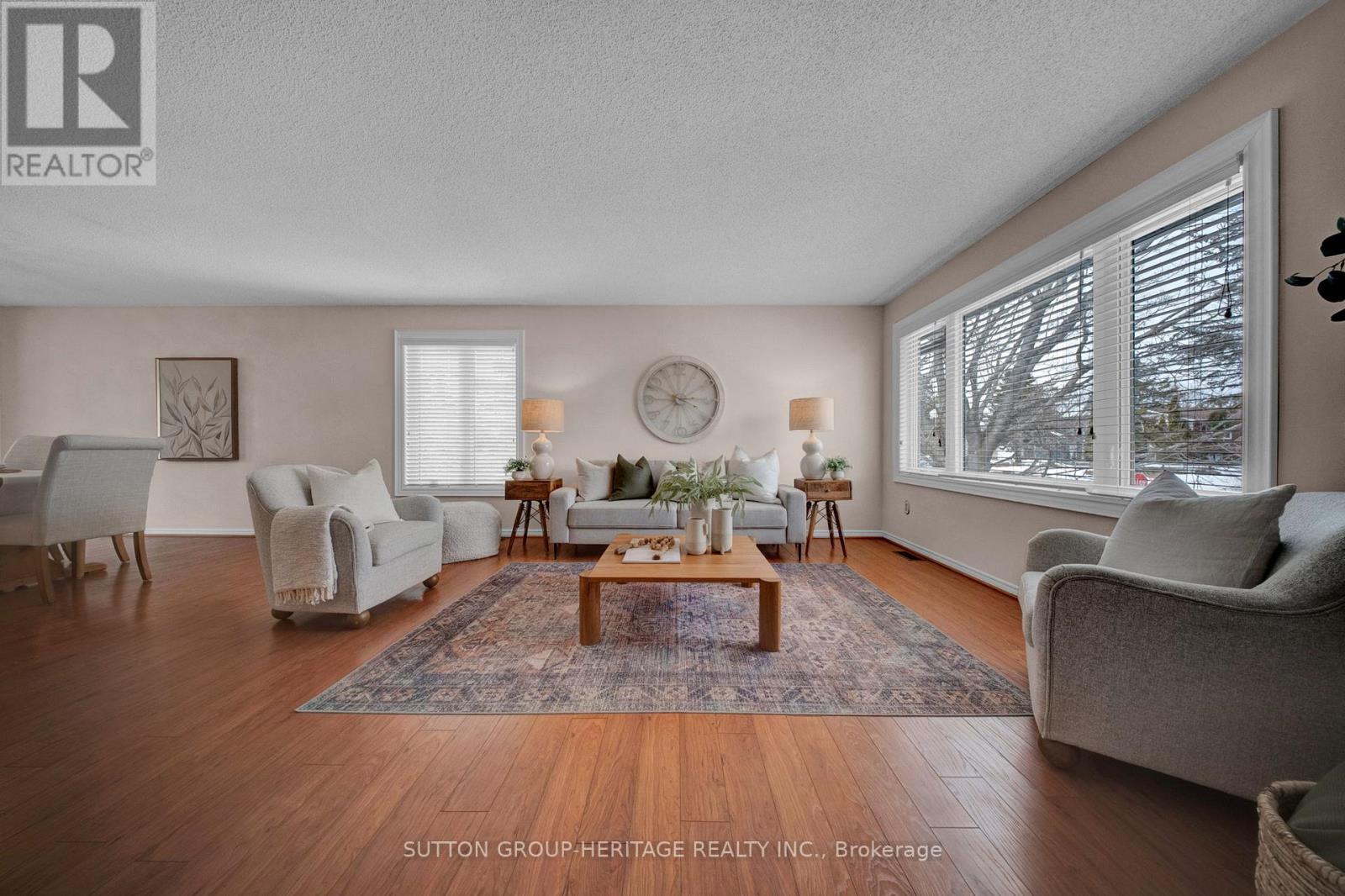 48 Cedartree Lane, Kawartha Lakes, Ontario  K0M 1A0 - Photo 4 - X12925674