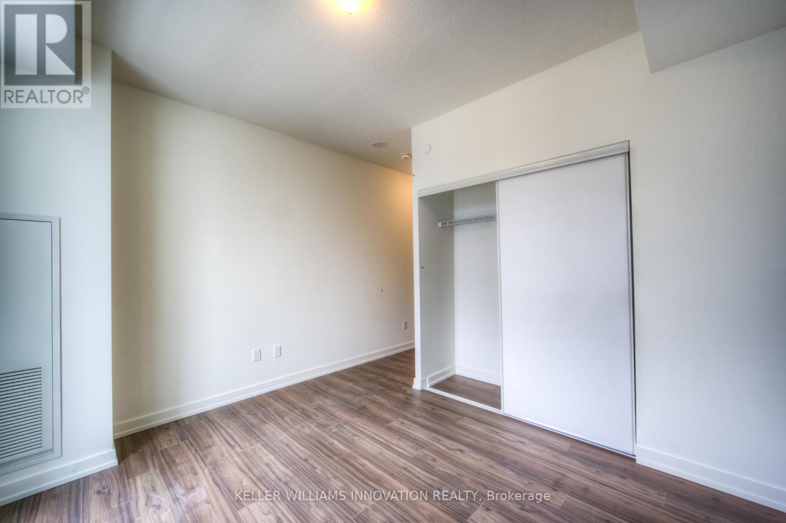 1009 - 55 Duke Street, Kitchener, Ontario  N2G 1A6 - Photo 7 - X12925696