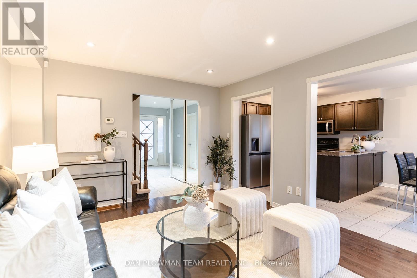 1203 Meath Drive, Oshawa, Ontario  L1K 0G5 - Photo 8 - E12924116