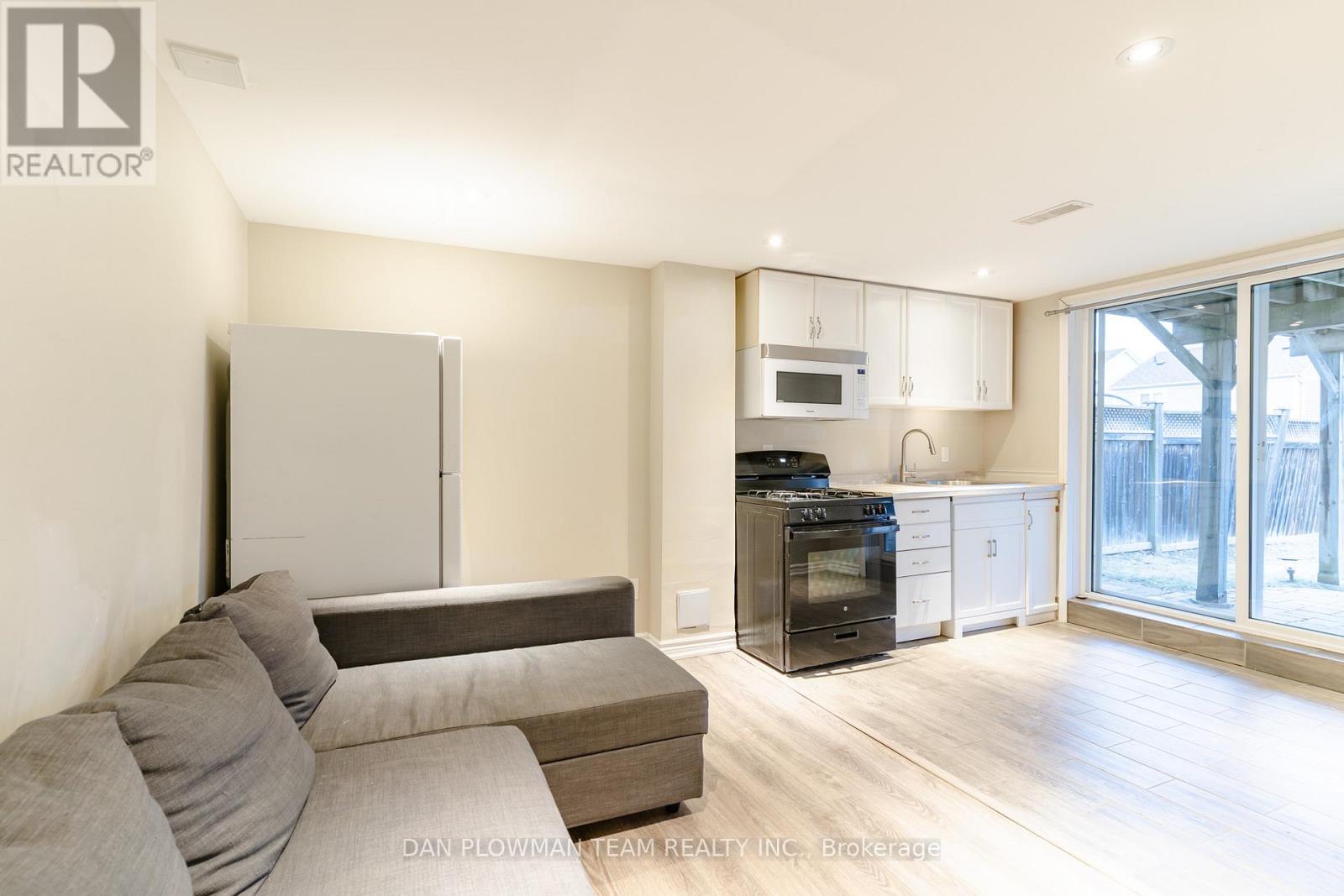 1203 Meath Drive, Oshawa, Ontario  L1K 0G5 - Photo 33 - E12924116