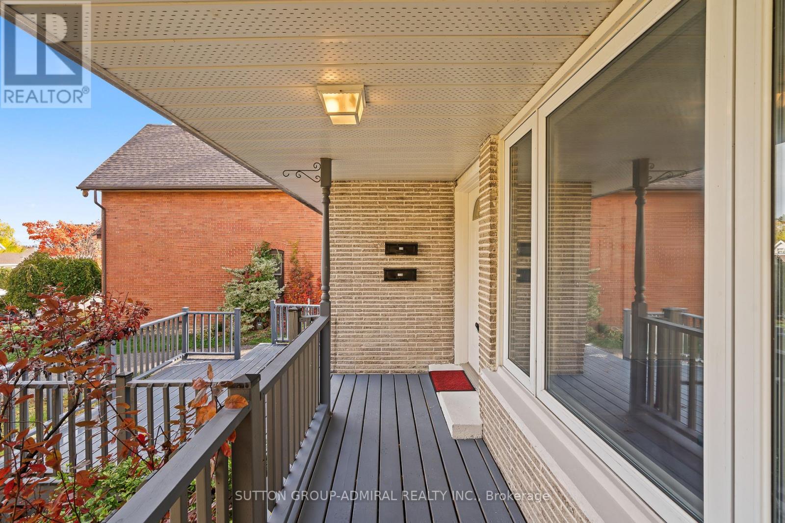 110 Cumberland Street, Barrie (Allandale), Ontario  L4N 2P7 - Photo 6 - S12925742