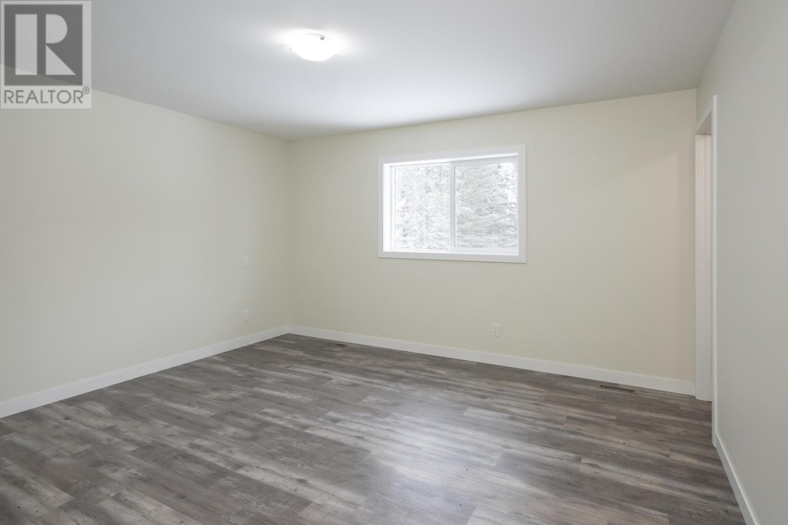 2040 Gus Wuori Rd, Thunder Bay, Ontario  P7G 2S1 - Photo 11 - TB2600545