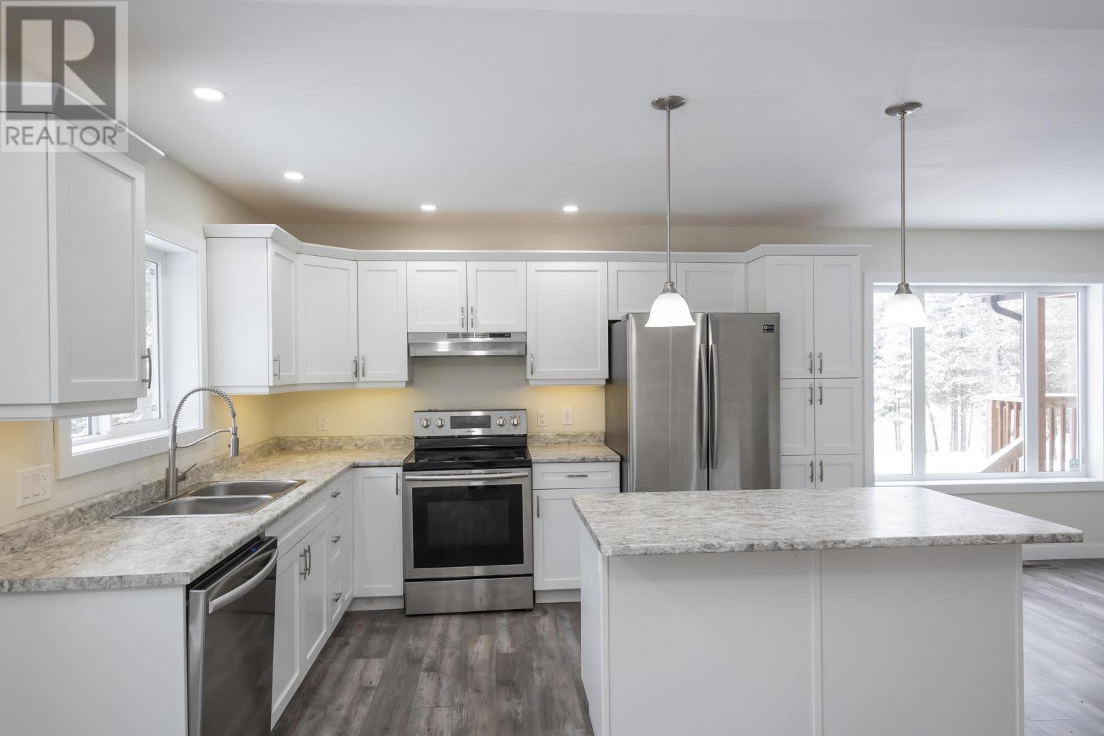 2040 Gus Wuori Rd, Thunder Bay, Ontario  P7G 2S1 - Photo 9 - TB2600545