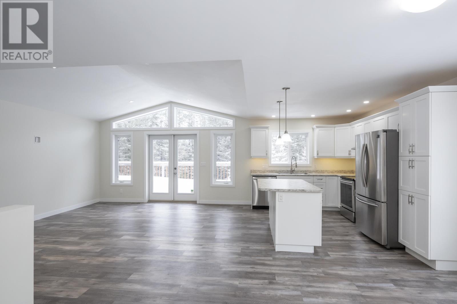 2040 Gus Wuori Rd, Thunder Bay, Ontario  P7G 2S1 - Photo 5 - TB2600545