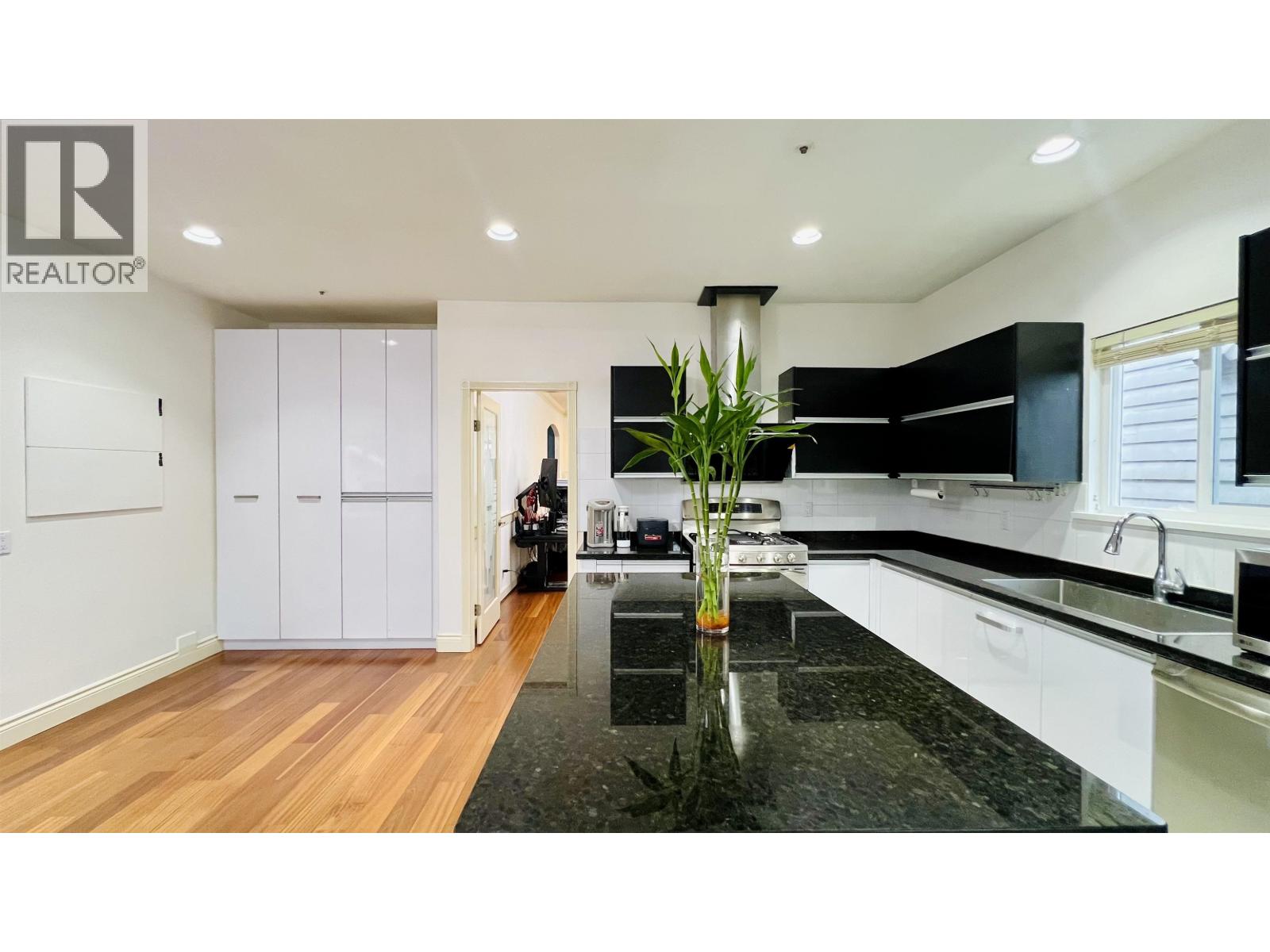 2813 W 21st Avenue, Vancouver, British Columbia  V6L 1K5 - Photo 8 - R3089899