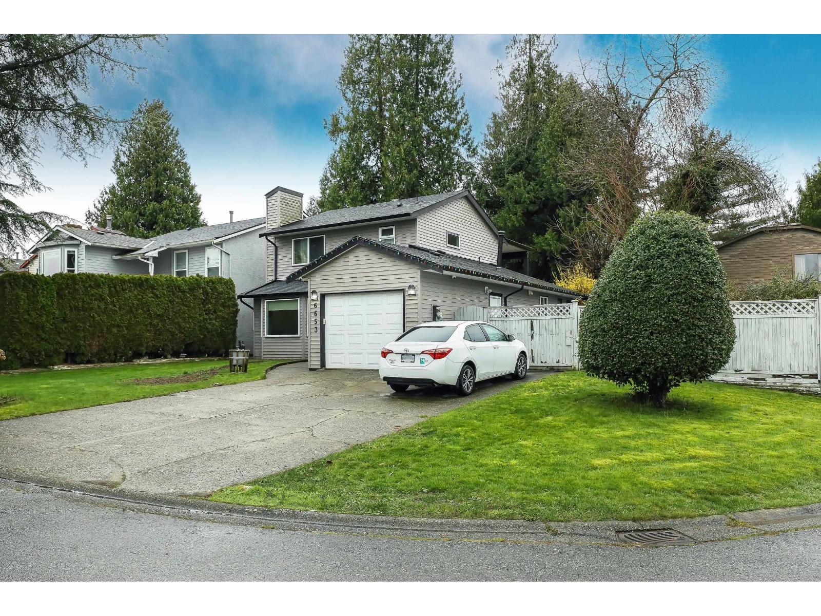 6653 130a Street, Surrey, British Columbia  V3W 8P5 - Photo 2 - R3103389