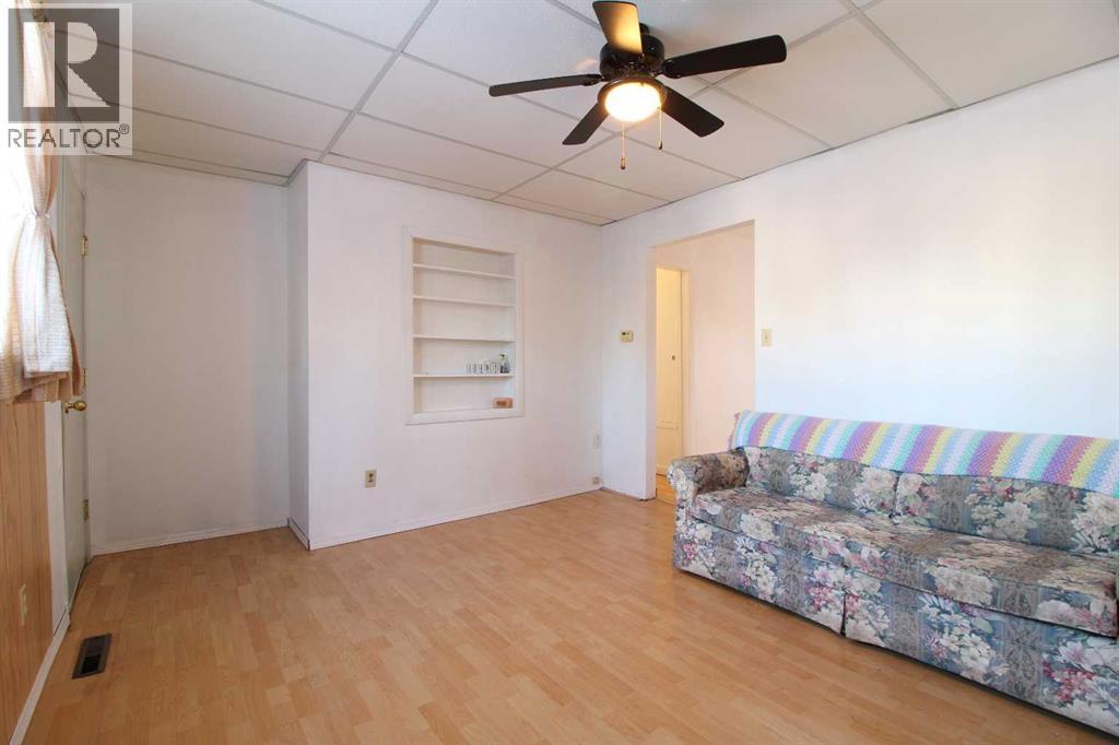 4715 40 Street, Lloydminster, Saskatchewan  S9V 0C1 - Photo 3 - A2277734