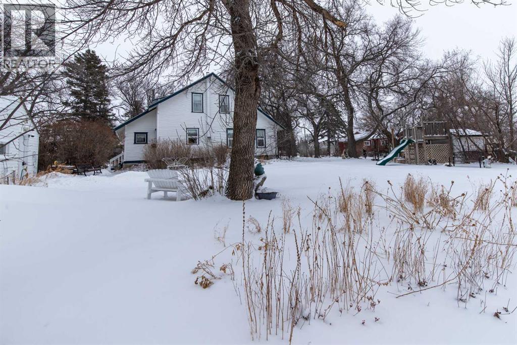 406 4 Avenue, Stirling, Alberta  T0K 2E0 - Photo 48 - A2292041