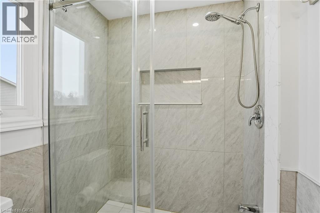 4205 Highland Park Drive, Beamsville, Ontario  L3J 0K3 - Photo 18 - 40815376