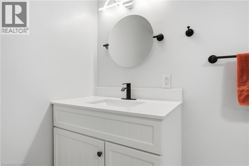 4205 Highland Park Drive, Beamsville, Ontario  L3J 0K3 - Photo 25 - 40815376