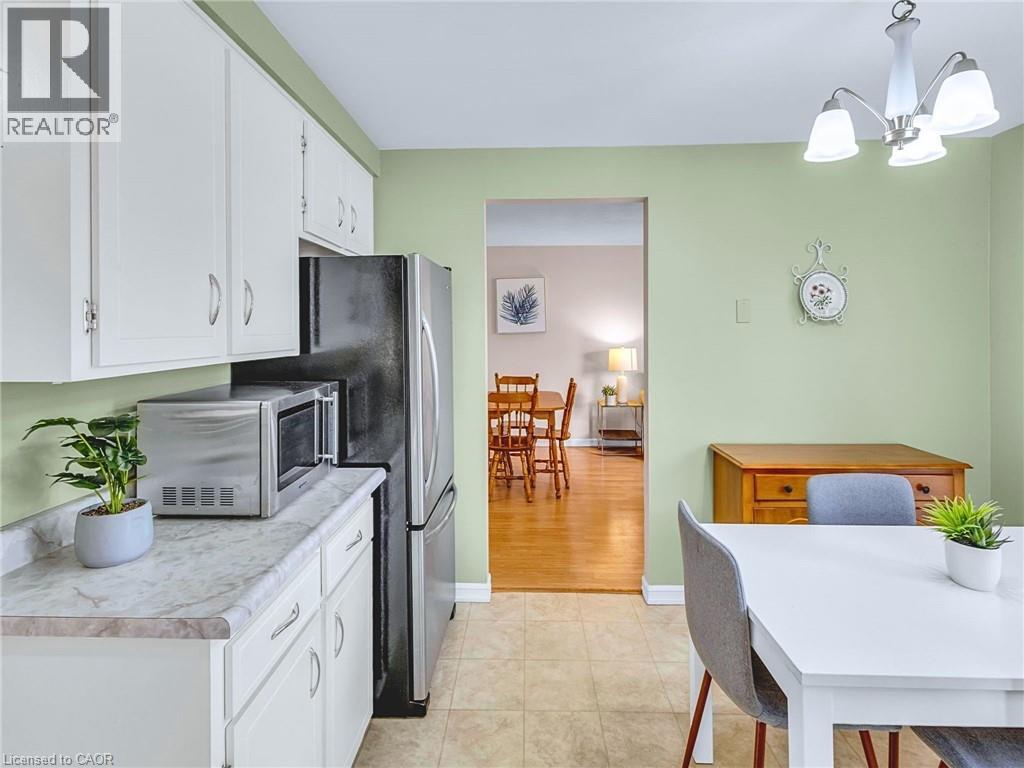 28 Underhill Crescent Unit# 3, Kitchener, Ontario  N2A 2S8 - Photo 9 - 40815395