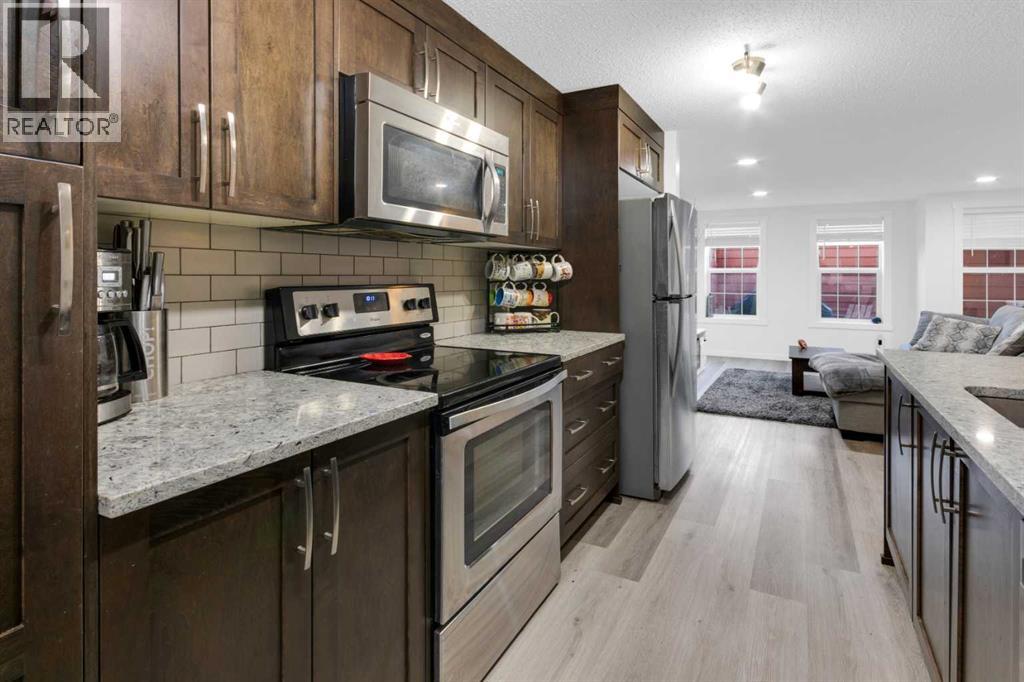 1503, 2400 Ravenswood View SE, Airdrie, Alberta  T4A 0V7 - Photo 3 - A2295384